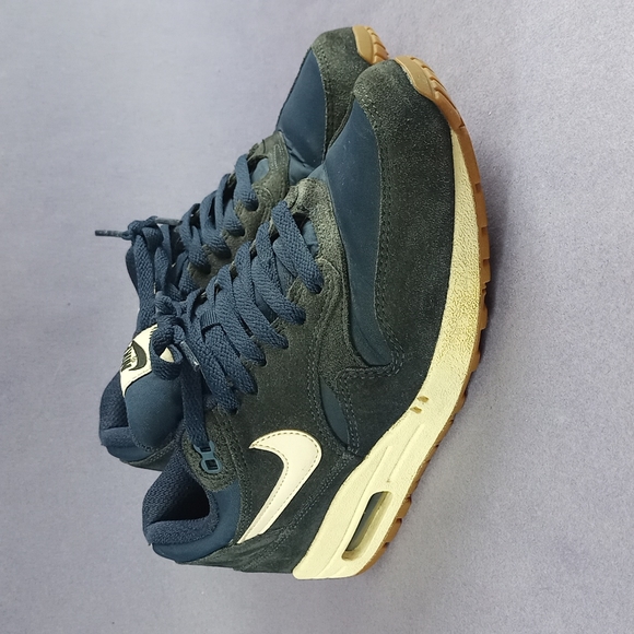Nike Other - RARE Nike Air Max 1 Midnight Navy Sail Shoes 537383-411